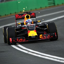 Puas Hasil Latihan, Red Bull Berharap Kualifikasi Bakal Hujan