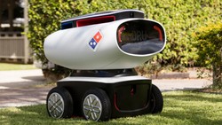 Dominos Uji Coba Kendaraan Robot untuk Kirim Pizza