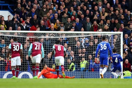 Fabregas Dua Gol, Chelsea Berimbang dengan West Ham 2-2