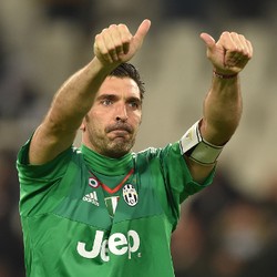 Buffon Kini Pemilik Rekor Clean Sheet Terpanjang di Serie A