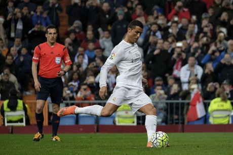 Penalti Ronaldo Sedang Kurang Oke