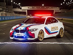 BMW Model M Jadi Mobil Resmi MotoGP 2016