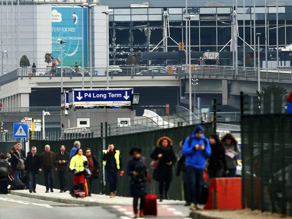Dua Ledakan Guncang Bandara Brussels