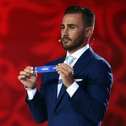 Cannavaro Ingin Latih Timnas Italia