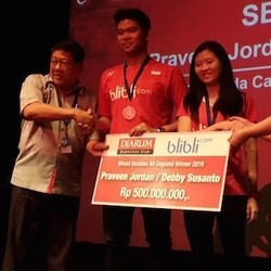 Praveen/Debby Diguyur Bonus Rp 500 Juta