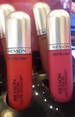 Revlon Rilis Lipstik Cair Matte Beraroma Vanila dan Mangga