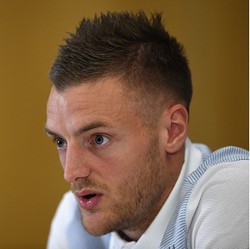 Soal Film tentang Dirinya, Vardy Pasrah