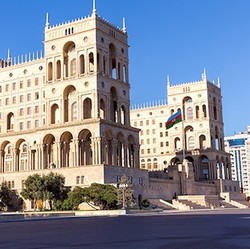 Menantikan Balapan Tercepat di Sirkuit Jalanan Ibukota Azerbaijan