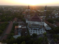 Masjid Agung yang Fotogenik di Jombang