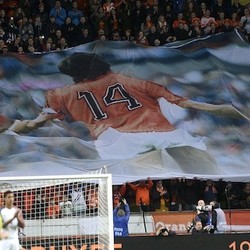 Johan Cruijff (dan Ingatan yang Kini Selesai)