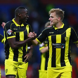 Mengakrabi Kemenangan 1-0, Mengejar Titel Liga