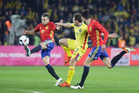 Spanyol Diimbangi Rumania Tanpa Gol