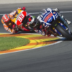 Ducati: Semua Tim Tertarik Lorenzo dan Marquez