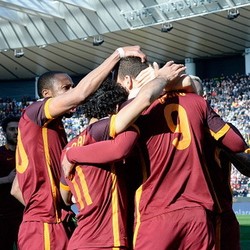 Jarak dengan Juventus dan Napoli Terlalu Jauh, Roma Fokus Amankan Posisi Ketiga