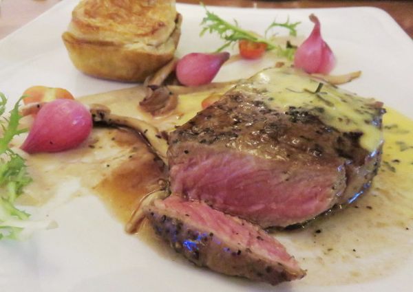 Menikmati Hidangan Fine Dining Lezat Kreasi Mockingbird
