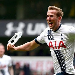 Kane Tak Lagi Jadi Manusia Bertopeng di Anfield