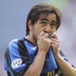 Alvaro Recoba Pensiun