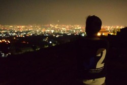 Habiskan Malam Minggu Romantis di Puncak Bintang Bandung
