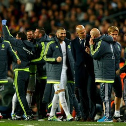 Zidane Patahkan Kutukan Debut El Clasico untuk Entrenador Madrid