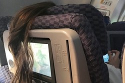 Kelakuan Baru Penumpang Pesawat yang Bikin Kesal: Buntut Rambut Menutup Kursi