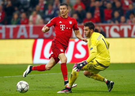 Lewandowski Enggan Pusingkan soal Masa Depannya