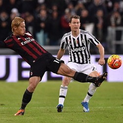 Tekad Milan Hentikan Catatan Tak Terkalahkan Juventus