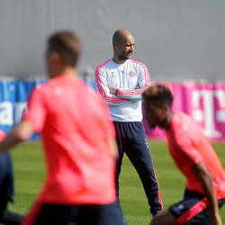 Guardiola Tak Risaukan Bayern yang Sedang Seret Gol