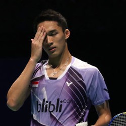 Jonatan Dihentikan Chen Long di Semifinal