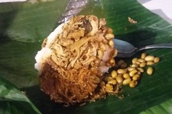 Nikmatnya Kuliner Nasi Puyung Khas Lombok
