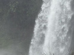 Air Terjun Segerincing, Destinasi Segar dari Jambi