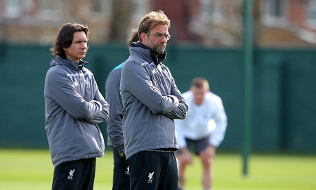 Klopp: Takkan Ada Bendera Putih di Anfield