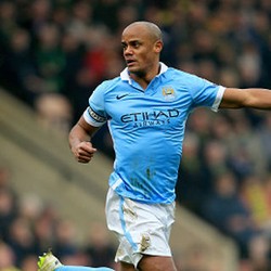 Kompany Bantah Akan Tinggalkan City Musim Depan
