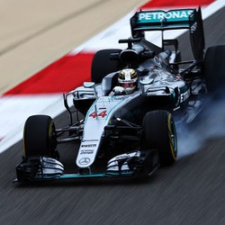 Ganti Girboks, Hamilton Kena Penalti Turun 5 Grid di GP China