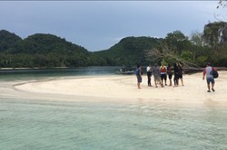 Pahawang, Destinasi Lokal yang Keren di Lampung Selatan