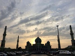 Masjid An Nur, Taj Mahal Ala Pekanbaru