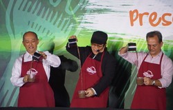 Cokelat Tarik Tandai Pembukaan Kongres Street Food Dunia