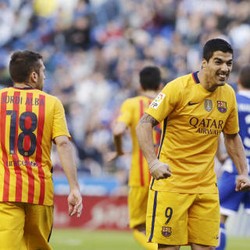 Suarez Empat Gol, Barca Gilas Deportivo 8-0
