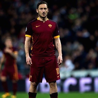 Skenario Malam Itu untuk Pangeran Roma