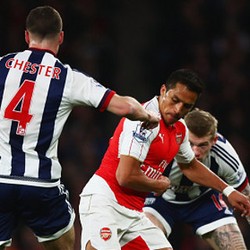 Dua Gol Sanchez Antar Arsenal Bekuk WBA