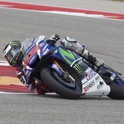 Lorenzo Kuasai Latihan Pertama