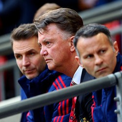 Berpeluang Beri Trofi untuk MU, Bagaimana Masa Depan Van Gaal?