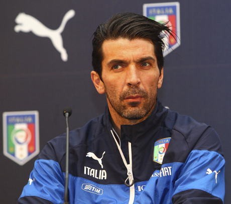 Buffon Incar Rekor di Piala Dunia 2018