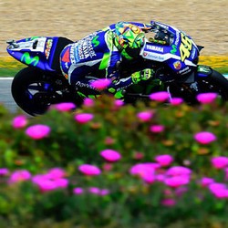 Rossi Juara, Lorenzo Kedua