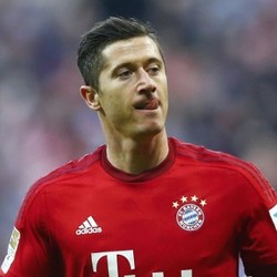 Kebiasaan Makan Aneh ala Lewandowski