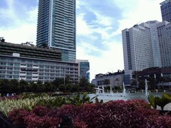 Menikmati Suasana Bundaran HI di Akhir Pekan