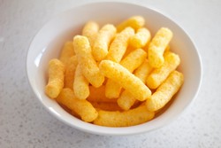 Ditambah Ampas Wortel, Cheese Puffs Jadi Lebih Bernutrisi