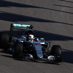 Hamilton Kuasai Latihan Kedua, Posisi Rio Membaik