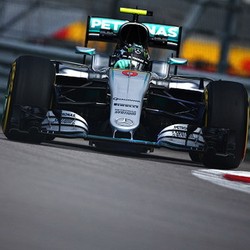 Rosberg Tercepat, Rio Hanya Turun 10 Menit