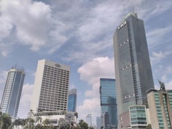 Akhir Pekan di Jakarta, Asyiknya Hunting Foto di Bundaran HI