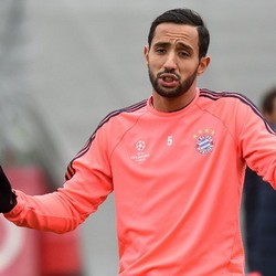 Bayern Ingin Datangkan Hummels, Bagaimana Nasib Benatia?